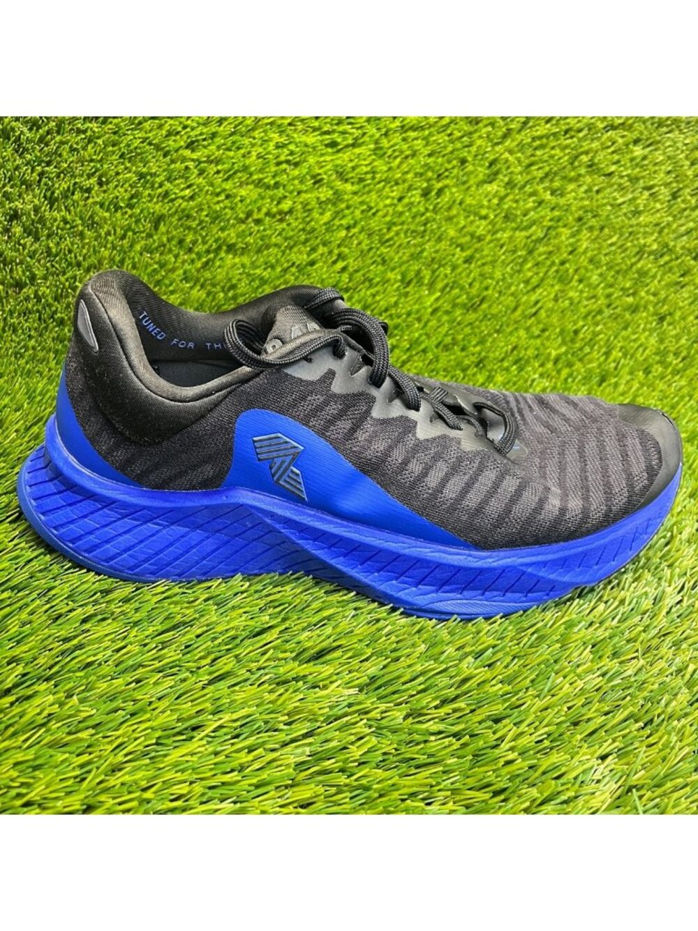 R.A.D. R-1 Mens Size 10.5 Black Blue Athletic Running Walking Shoes Sneakers